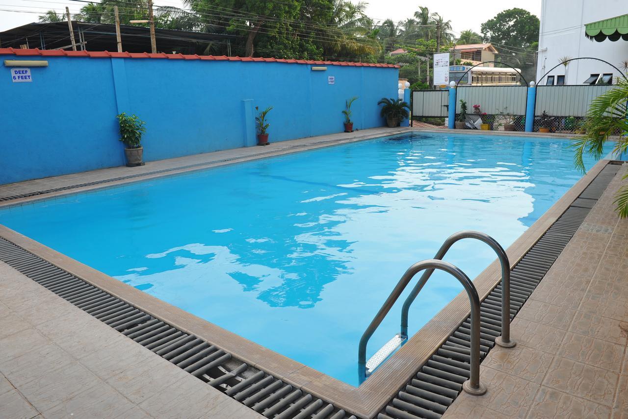 Hotel Nelly Vavuniya ภายนอก รูปภาพ