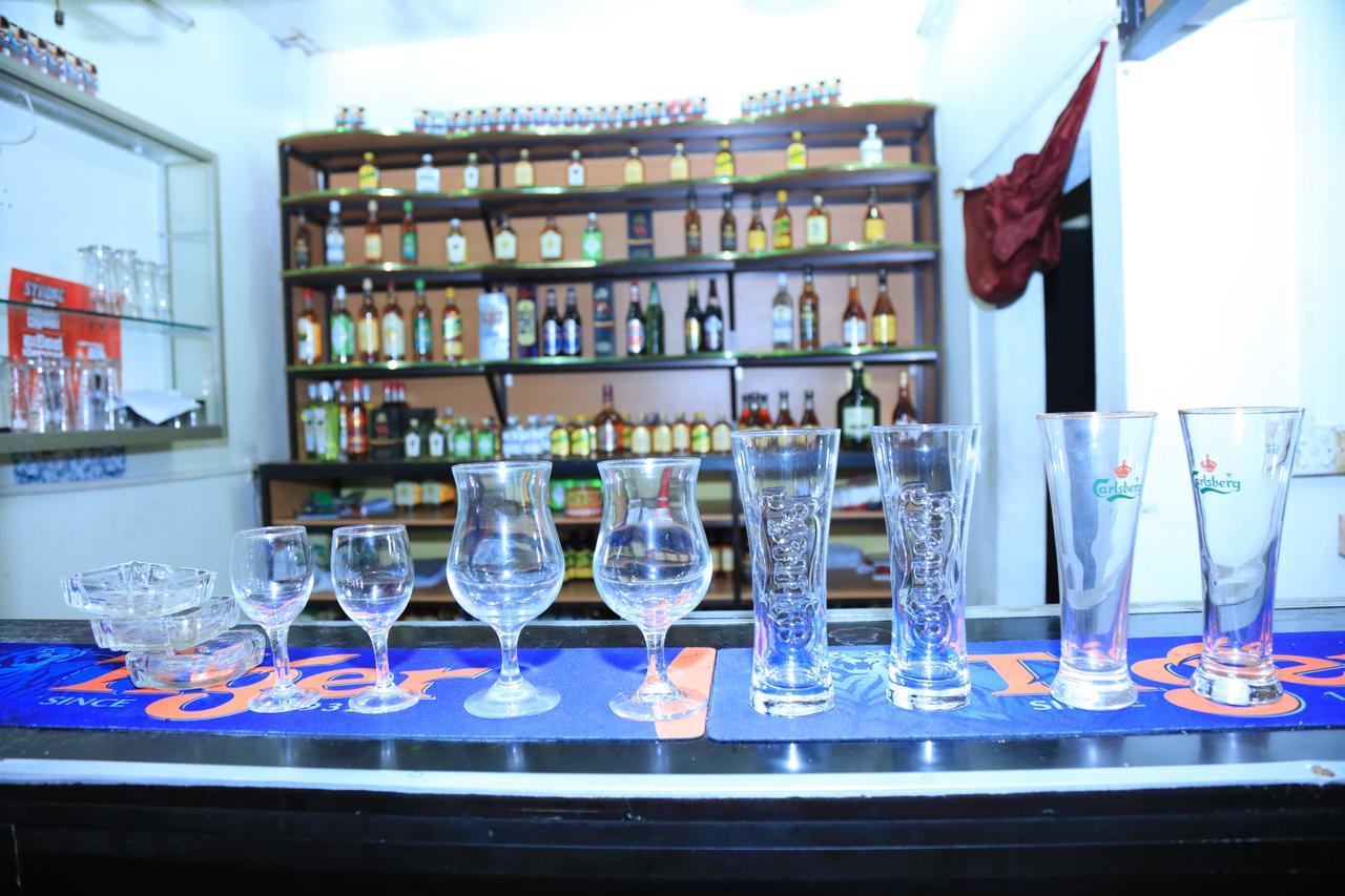 Hotel Nelly Vavuniya ภายนอก รูปภาพ